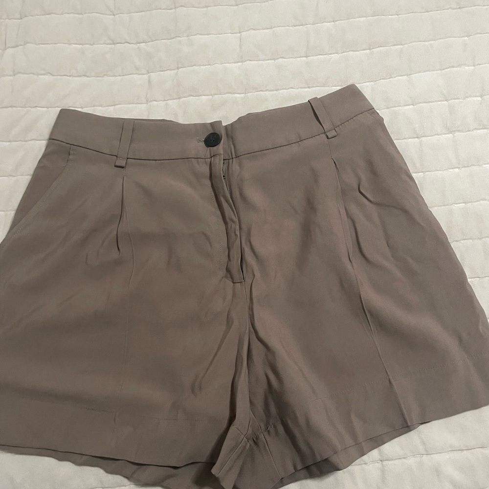 H&M Taupe Straight Leg Pants short - Size US 10